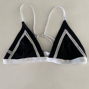 Black Rhythm bathing suit top